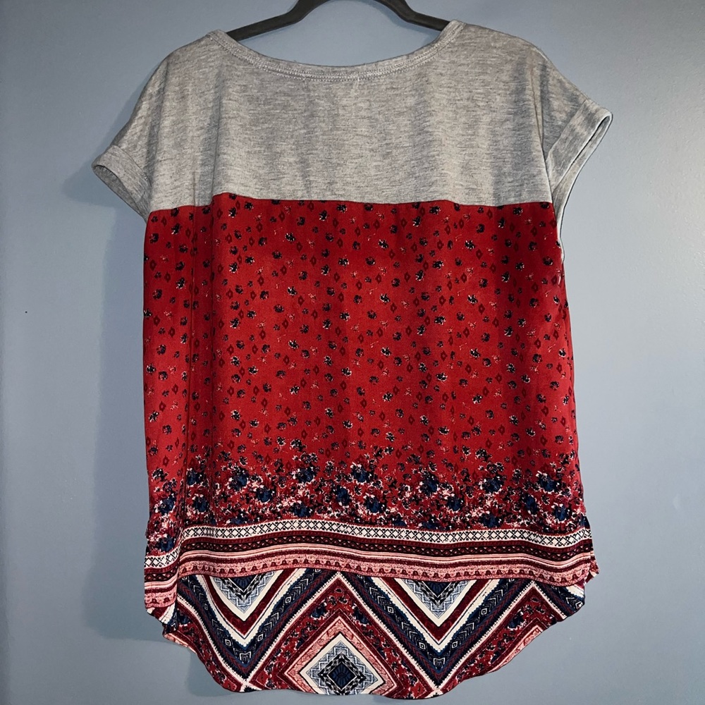 3FOR$10 Blouse - Picture 3 of 3